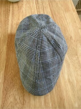 Classic Black Blue & Gray Plaid Boston Scally Cap - Men S